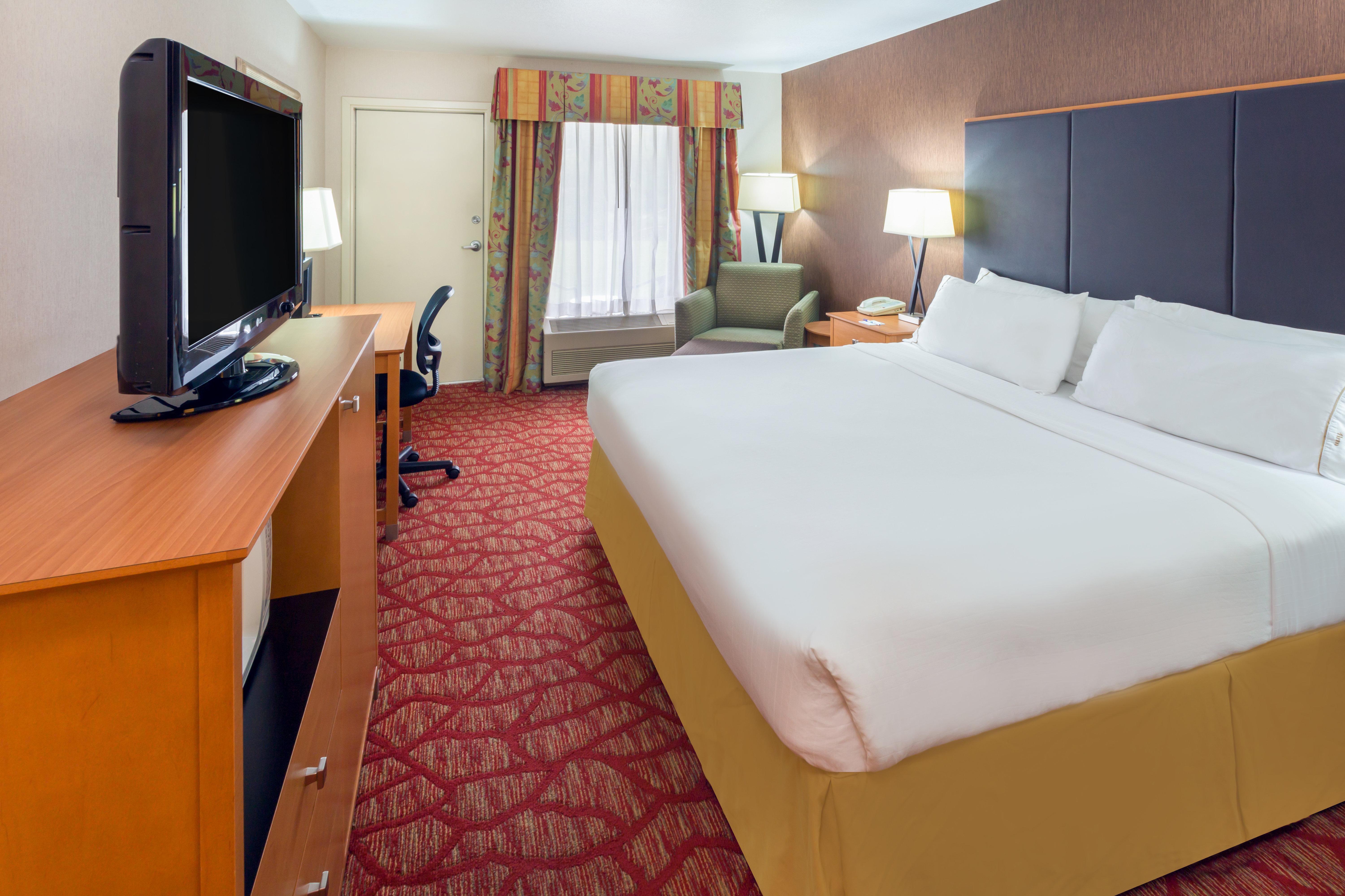 Holiday Inn Express Roseburg By Ihg Exterior photo