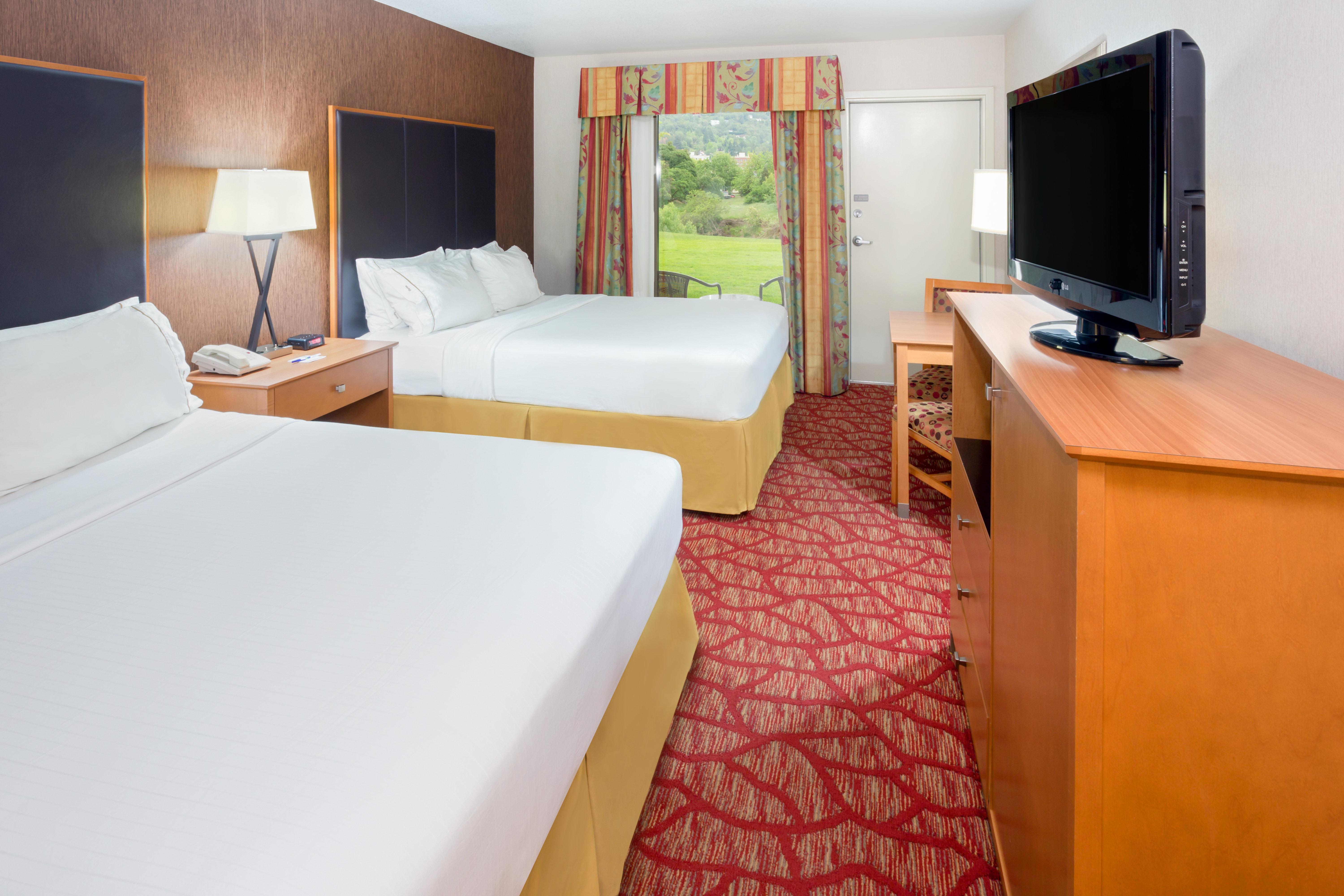 Holiday Inn Express Roseburg By Ihg Exterior photo